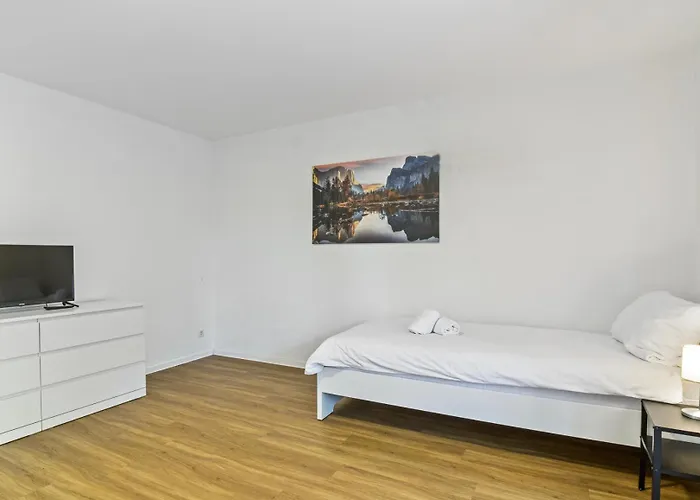 Business-apartment Mit Drei Schlafzimmern In * 利普施塔特