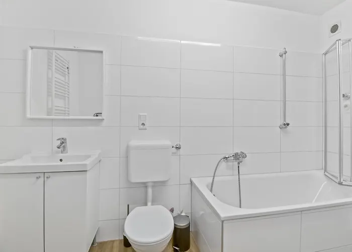 Business-apartment Mit Drei Schlafzimmern In 公寓 利普施塔特